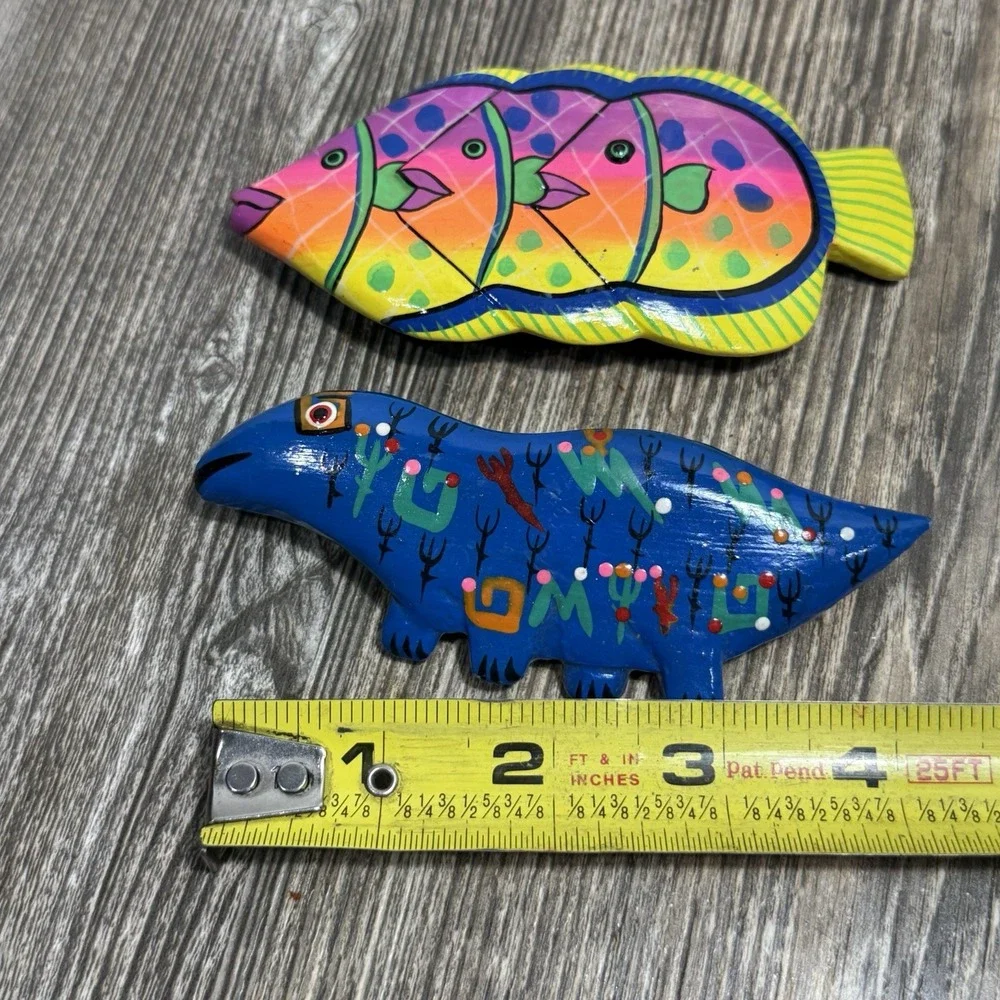 2 Oaxacan wood‎ carving Fish And Dinosaur Hair berets Clips